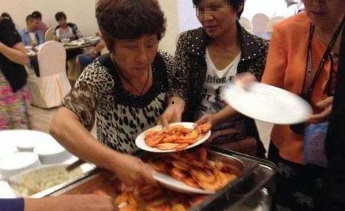 缅北吃瓜大妈视频,揭秘神秘视频背后的故事